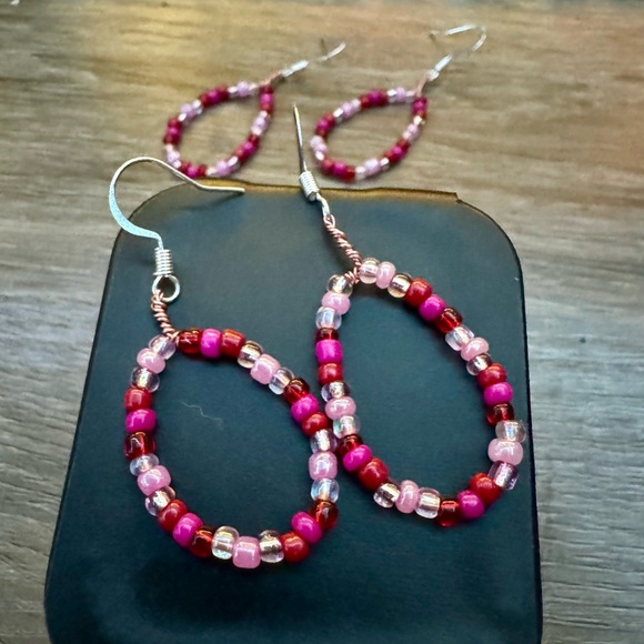 Pink Seed Bead Earrings - Picture 3 of 3